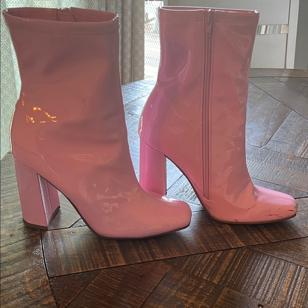 Steve Madden Pink Patent Leather Ankle Boots